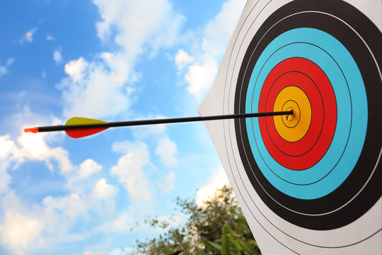 File:Olimpicus - Bull's eye.jpg