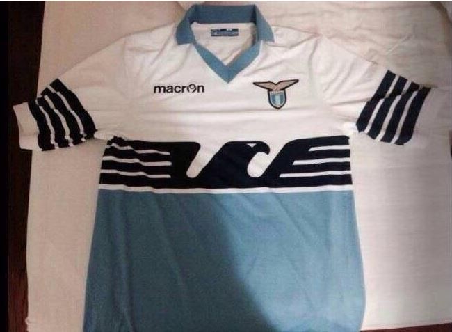 File:Maglia Lazio Macron anni '80.jpg