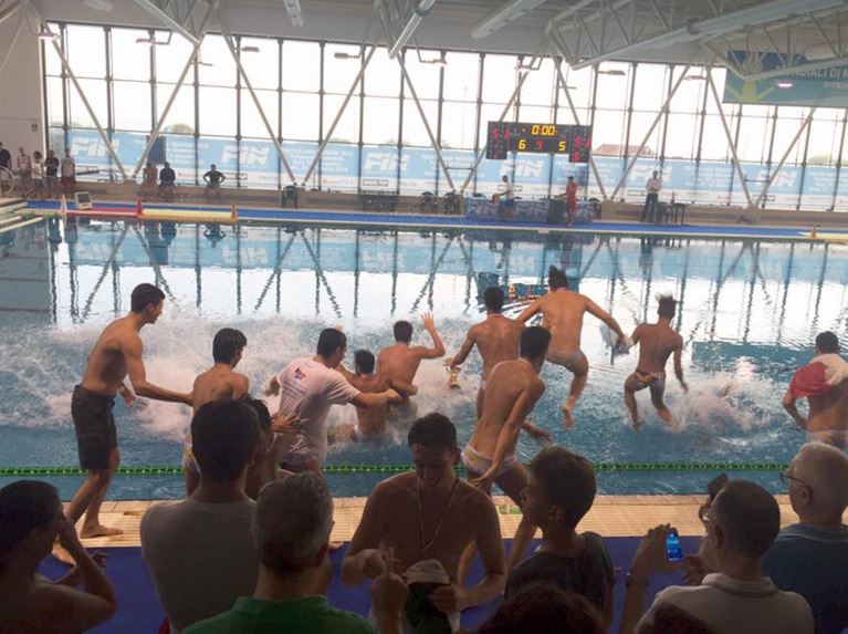 File:Pallanuoto U20 Scudetto 2016 2.jpg