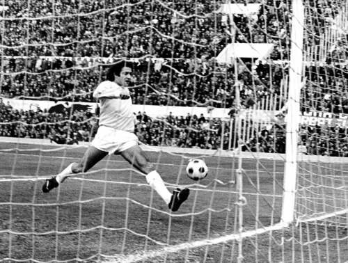 File:11mar73 garlaschelli.jpg