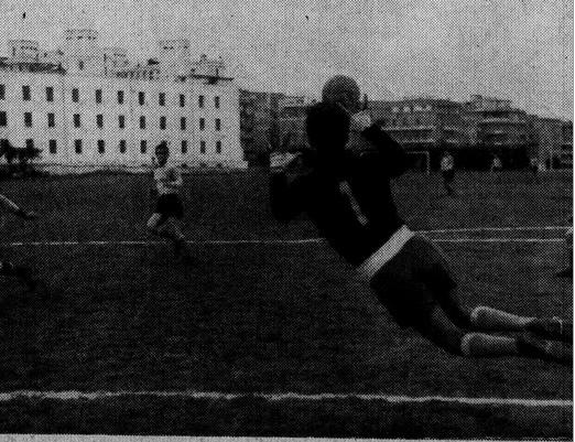 File:Carr.jpg