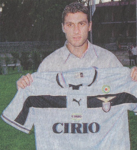 File:Vieri presentazione.jpg