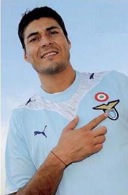 File:Cruz Julio Ricardo a.jpg