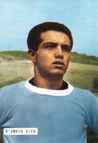 File:D'Amato figurina 4.jpg