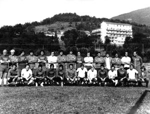 Ritiro 76-77.jpg