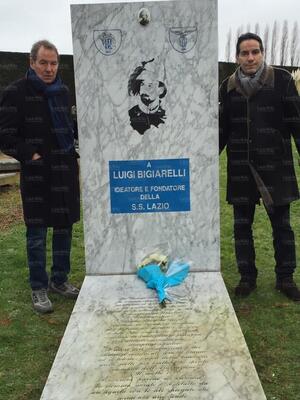 Bruxellesoddi (2).jpg