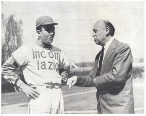 Baseball 1968 Piero Fortuna e Presidente Bruno Beneck.jpg