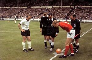 Wc66r.jpg