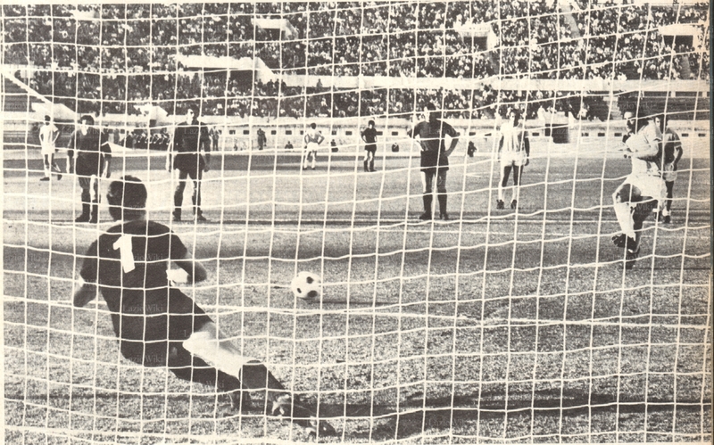 File:24ott71Chinaglia.jpg
