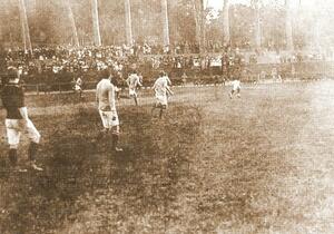 Piazza di Siena2.jpg