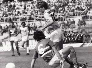 21apr8Laudrup3.jpg