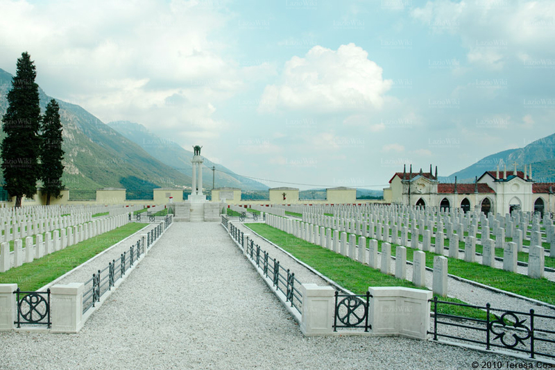 File:Sacrario montello.jpg