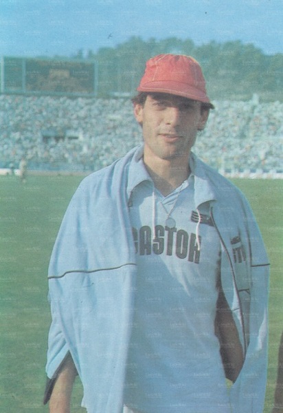 File:Filisetti rosso.jpg