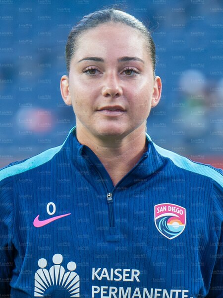 File:Freeman Leah.jpg