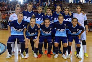 C5 2018-19 Foto di Squadra Femminile 2.jpg