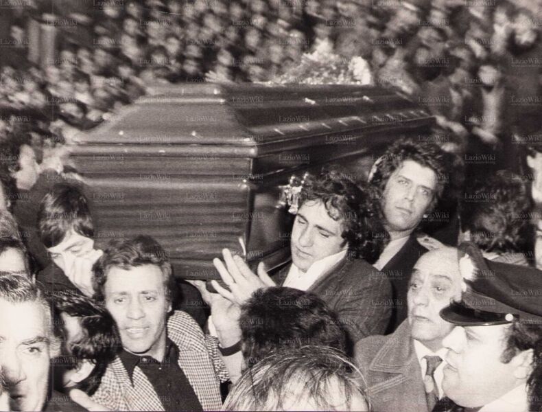 File:Funerali Maestrelli03.jpg