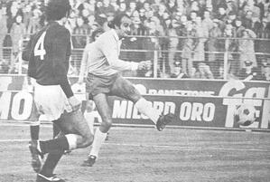 15dic74d.jpg
