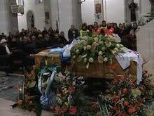 Un momento del suo funerale