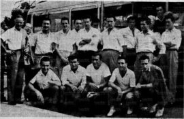 1953/54 - I giocatori in partenza per il ritiro