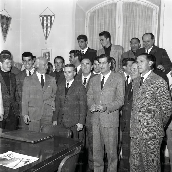 File:01dic60.jpg