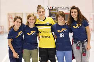 C5F 2015-16 Brandolini con Juniores.jpg