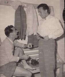 Dicembre 1953: Puccinelli e Burini negli spogliatoi