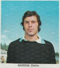 Una figurina dove viene riportato erroneamente come Stelio Nardin