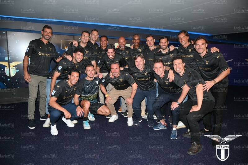 File:Foto Gruppo.jpg