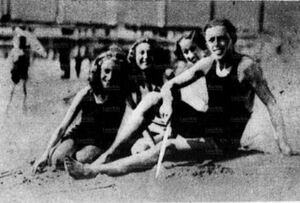 Viani a viareggio estate 1933.JPG