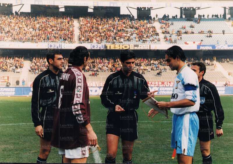 File:06feb2000a.jpg