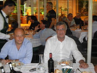 Buccioni e Sulfaro; dietro Cordaro (di spalle), Mosa, Marchionni, Paris, Vulpiani, Vitangeli, Rossi e Concari (di spalle)