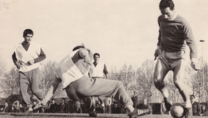 22apr64.jpg