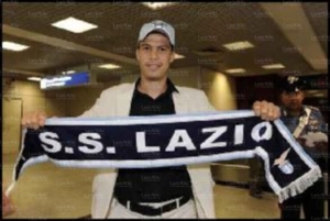 Hernanes2.jpg