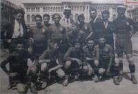 Con la maglia della Veloces, nel 1928, a Genova sul campo del Doria