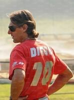 Fuser assiste a una gara sulla sua pista