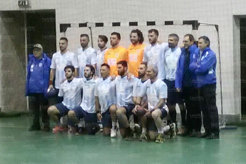 File:HB 2016-17 Foto di Squadra Maschile.jpg