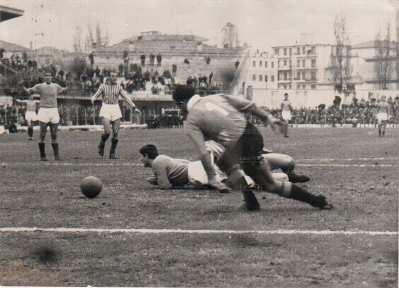 File:8nov64FaseGioco2.jpg