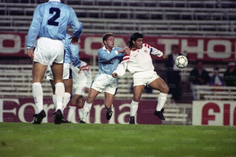 File:Gazza e Maradona 4.jpg