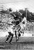 Piola in un incontro Lazio-Juventus