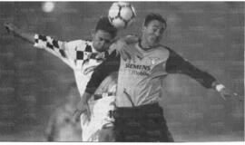 Dino Baggio in azione (foto ANSA)