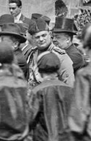 Vaccaro adinata.jpg