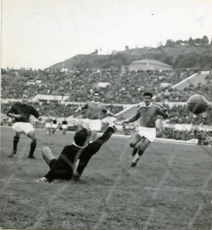 13nov60l.jpg