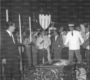 Funerale Mario Riva.jpg