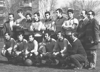 In una formazione dell'ATAC (6° in piedi da sx) con gli altri ex laziali Di Bernardino (2° in piedi da sx) e Marchiori (penultimo accosciato a dx)