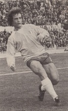 Con lo scudetto sulla maglia