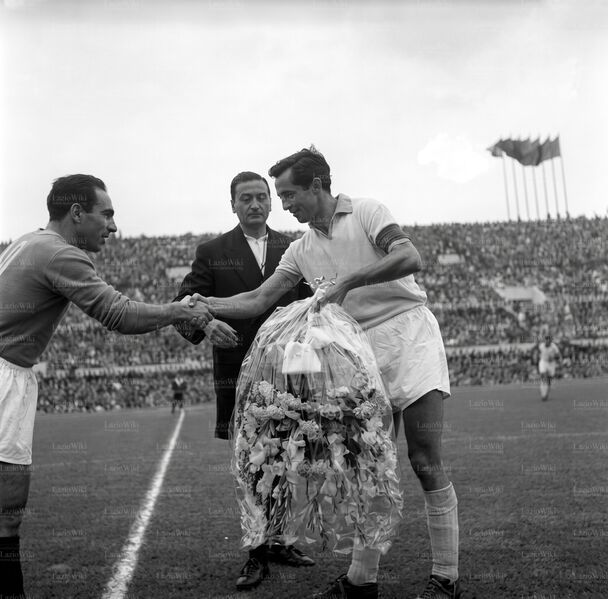 File:20ott57Capitani.jpg