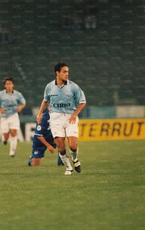 Nesta nel 1998