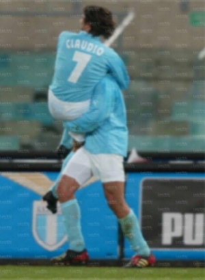 16mar03a.jpg