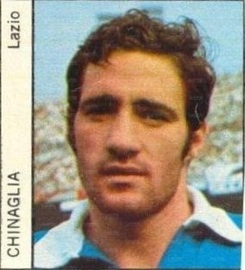 Una figurina di Giorgio Chinaglia
