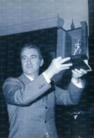 Riceve il premio Seminatore d'oro